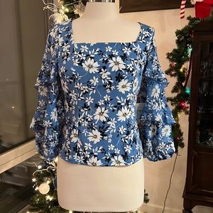 Perseption Concept Daisy Top